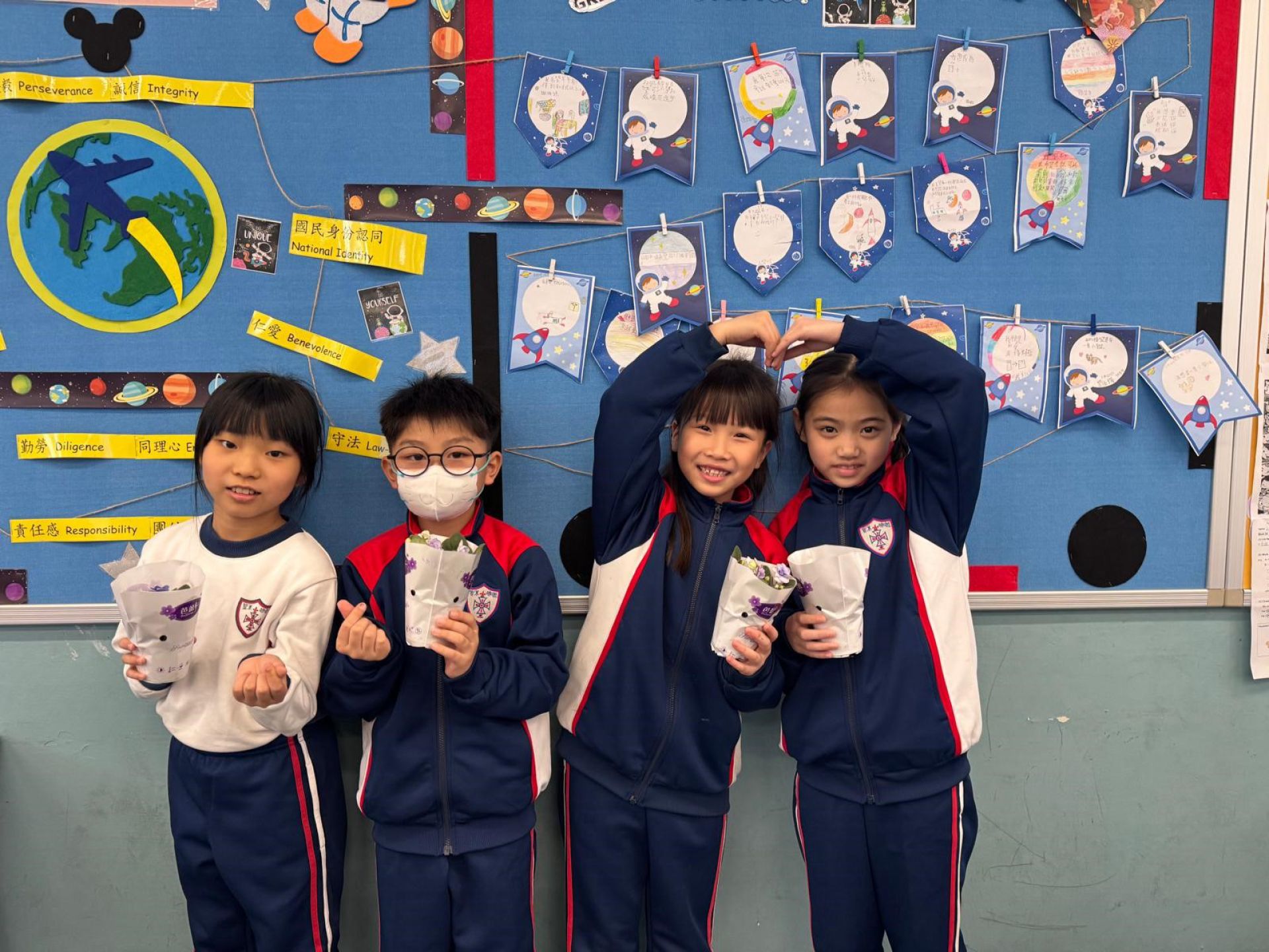 公益少年團「花卉義賣」圓滿成功